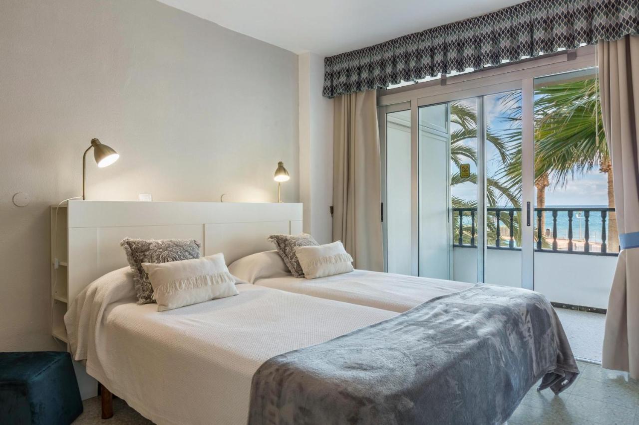 Apartamento Soraya Playa Del Aguila  Exteriör bild